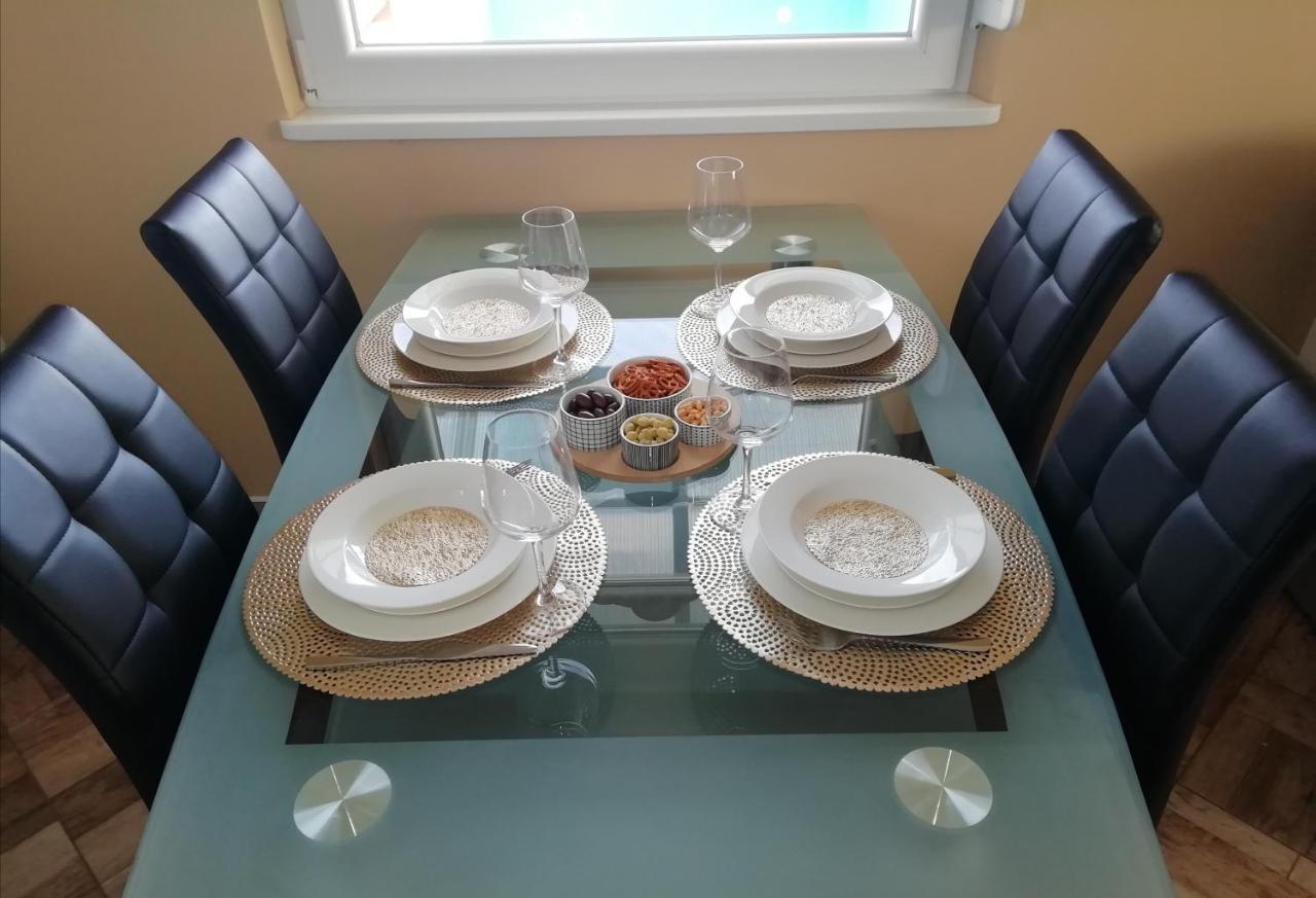 Apartman Ferenac Ozalj Buitenkant foto
