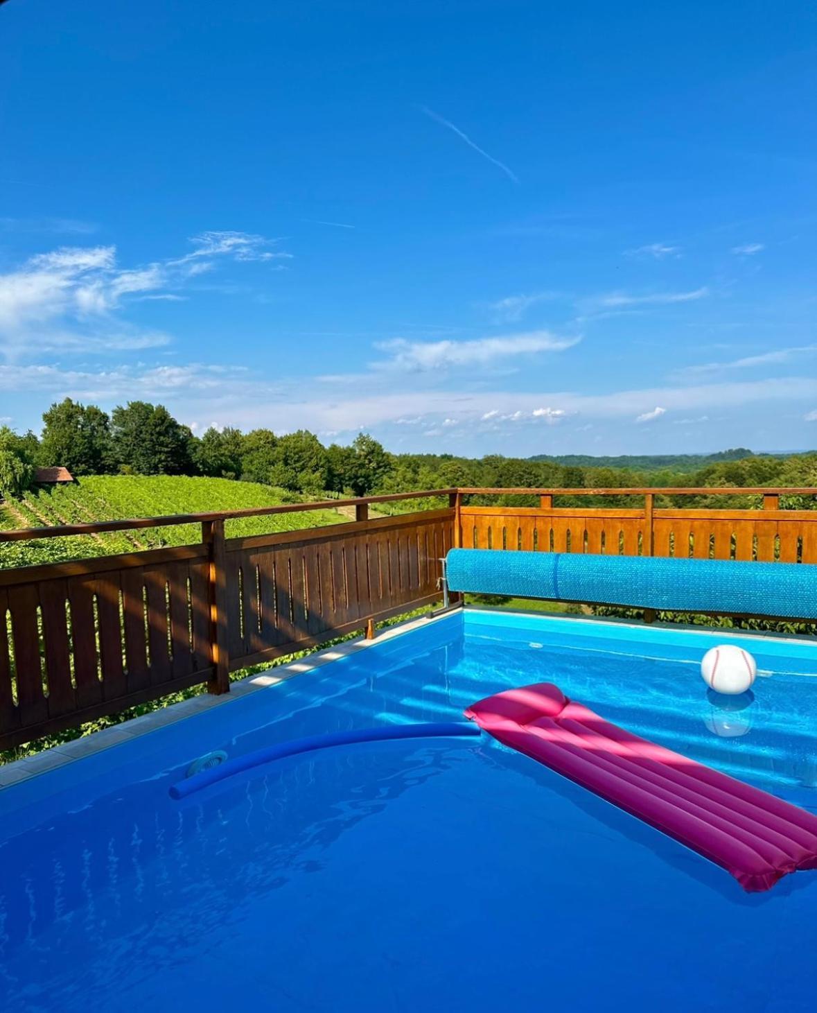 Apartman Ferenac Ozalj Buitenkant foto